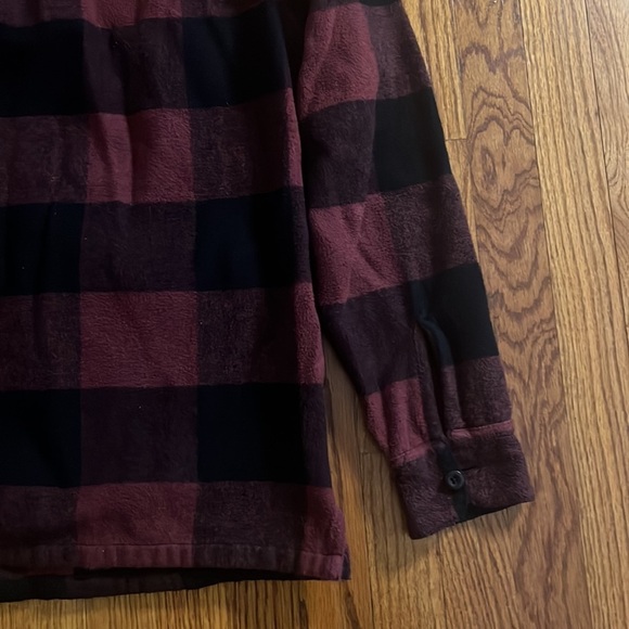 Abercrombie Men’s Soft Red and Black Flannel Size M - Picture 4 of 6